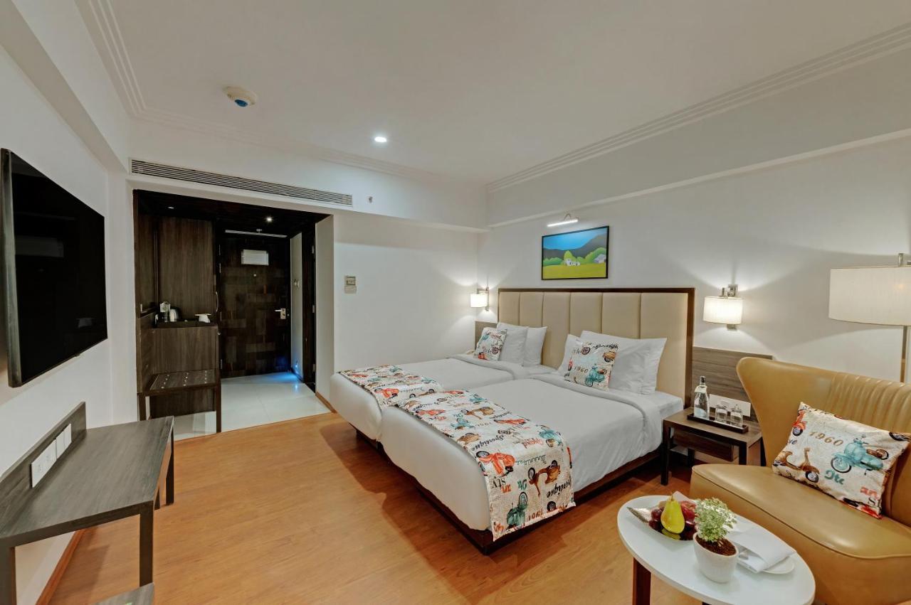The Fern Residency Turbhe Hotel Navi Mumbai Exterior foto