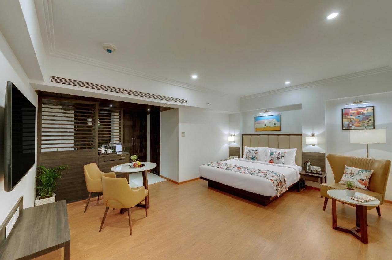 The Fern Residency Turbhe Hotel Navi Mumbai Exterior foto