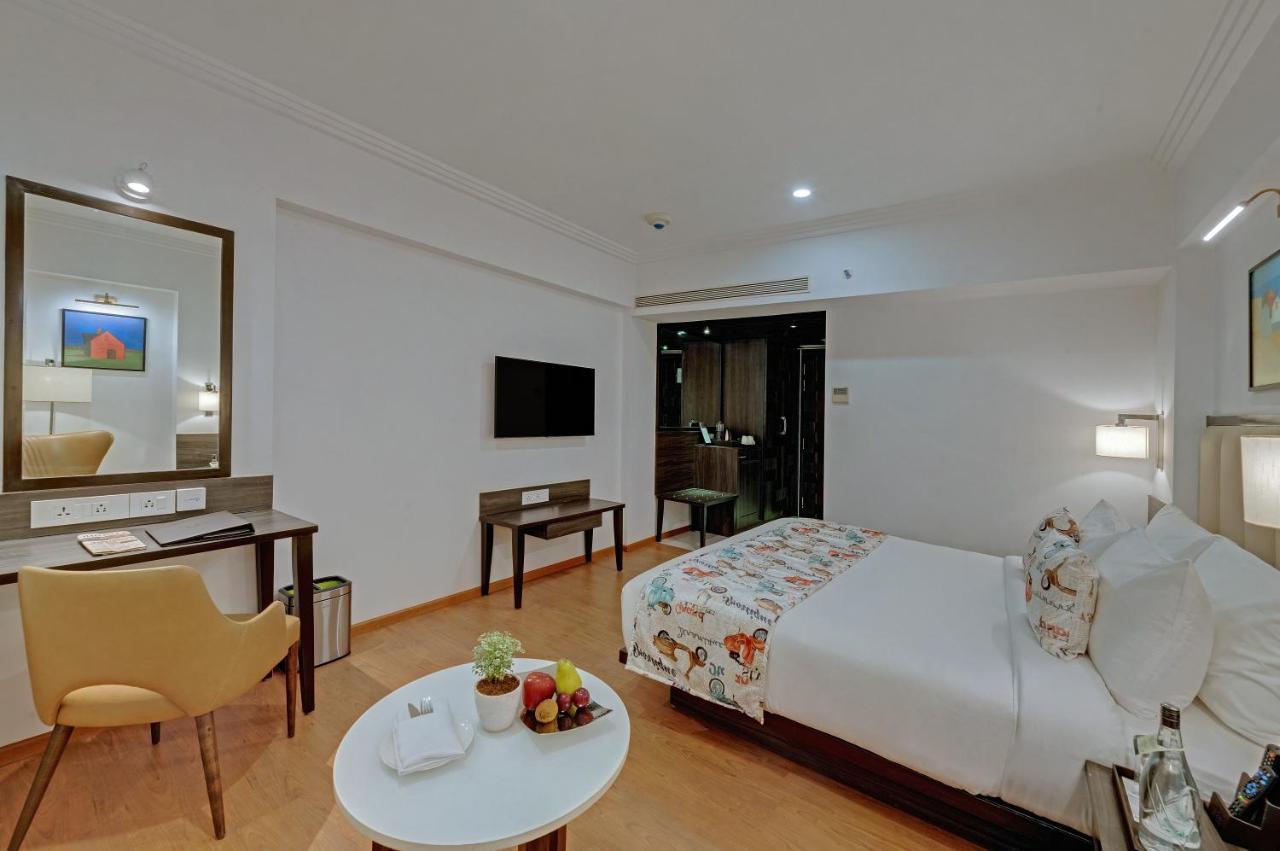 The Fern Residency Turbhe Hotel Navi Mumbai Exterior foto